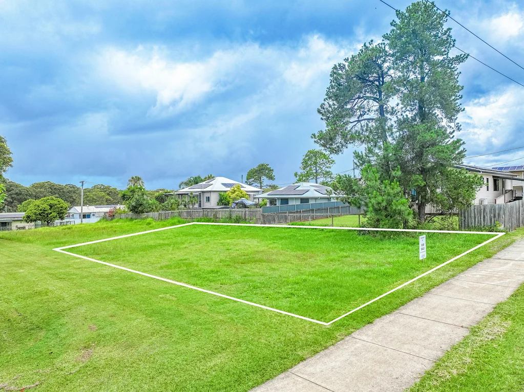 148 High Street, Russell Island, QLD 4184