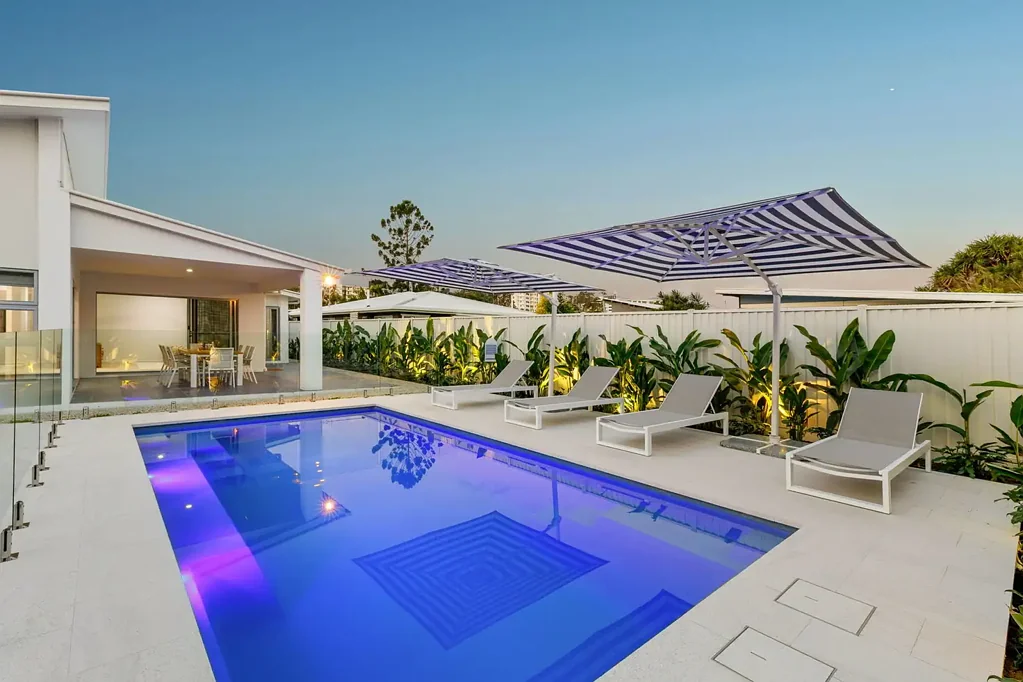 Maroochydore 4Moenga Stunning resort style coastal home, close to everything.