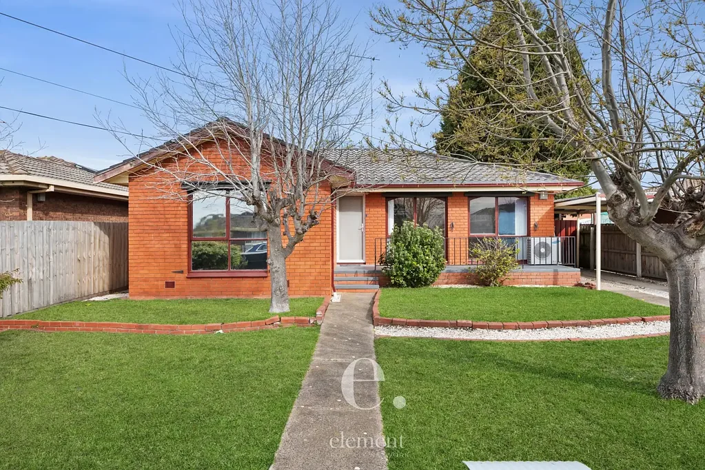 Freshly Updated Family Home in a Quiet Court