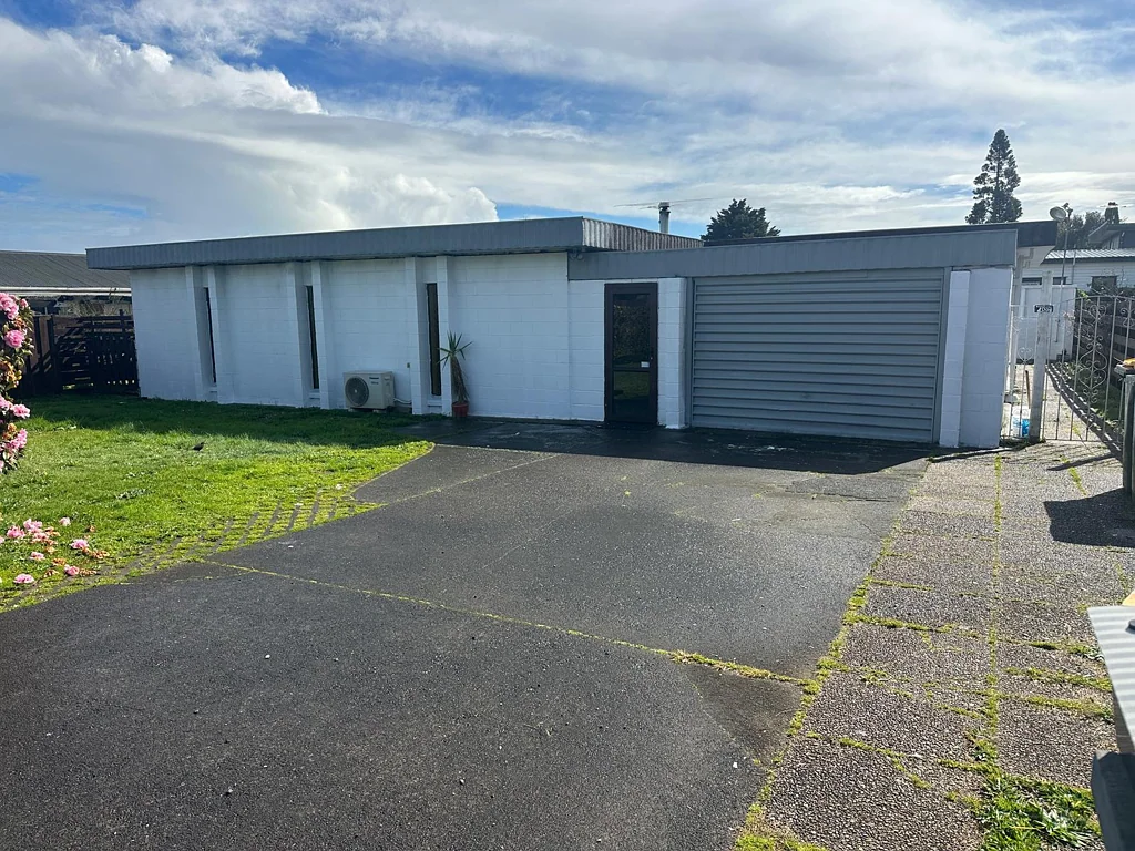 Rosehill 5બેડરૂમ MASSIVE 5 BEDROOM HOME - NOW READY FOR YOU