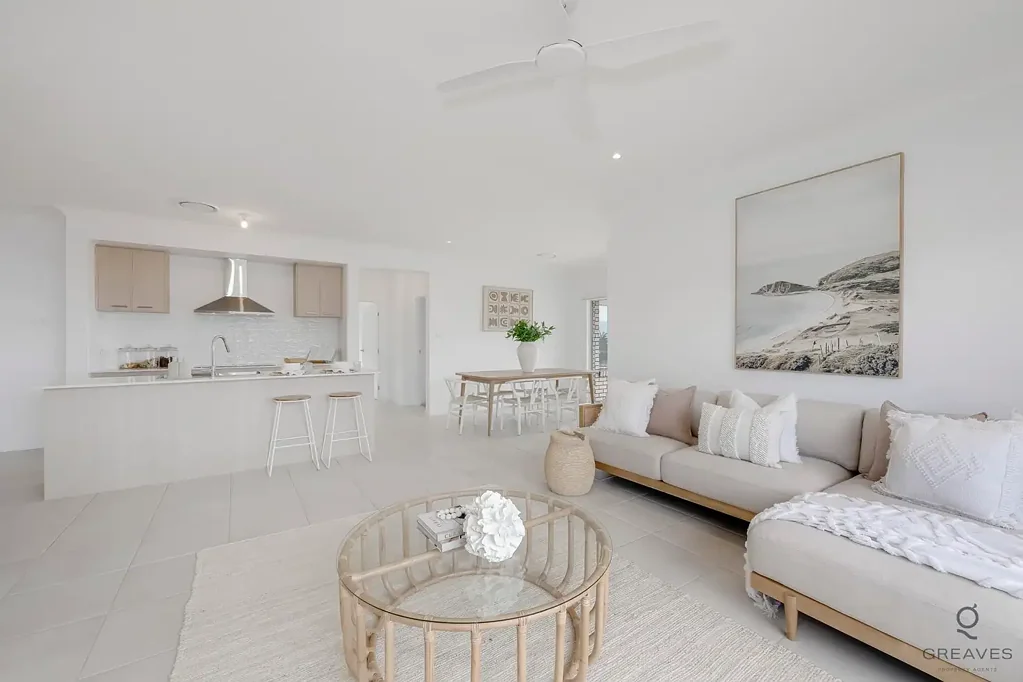 Coral Cove 4Phòng ngủ Brand New Coastal Living in Coral Cove