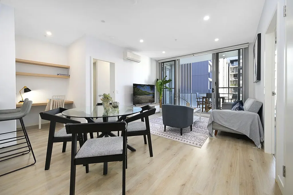 510/10 Aviators Way, Penrith, NSW 2750