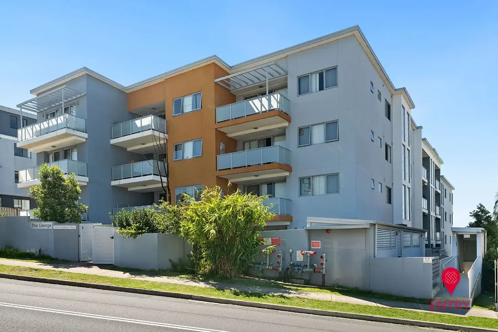 2/114-116 Adderton Road, Carlingford, NSW 2118