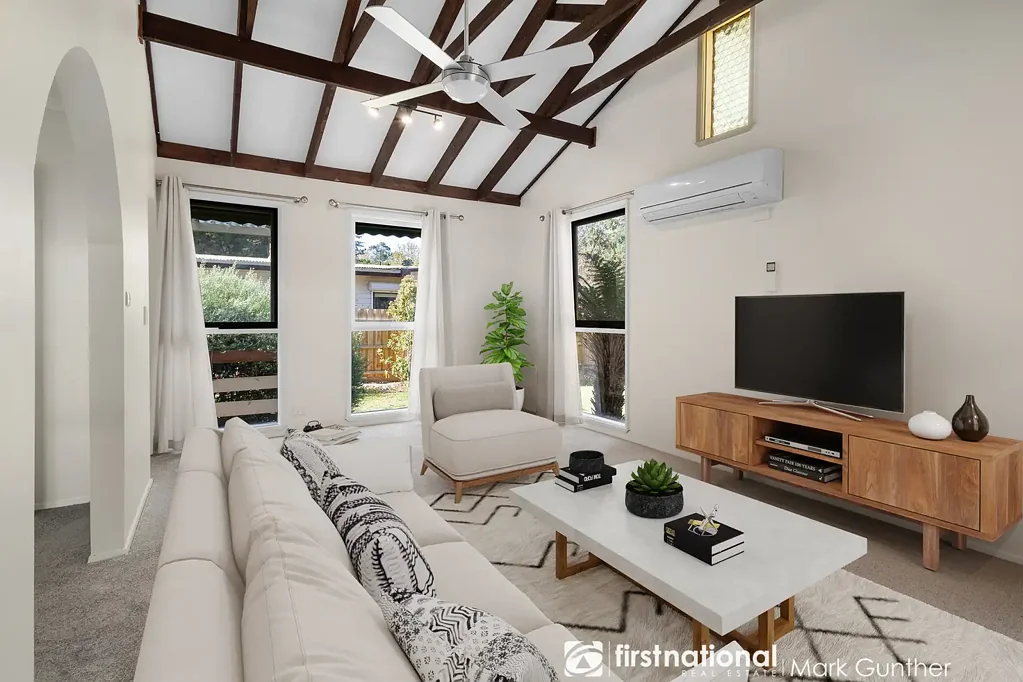 Healesville 2 Bedroom Tranquil Living Just Minutes from Healesville