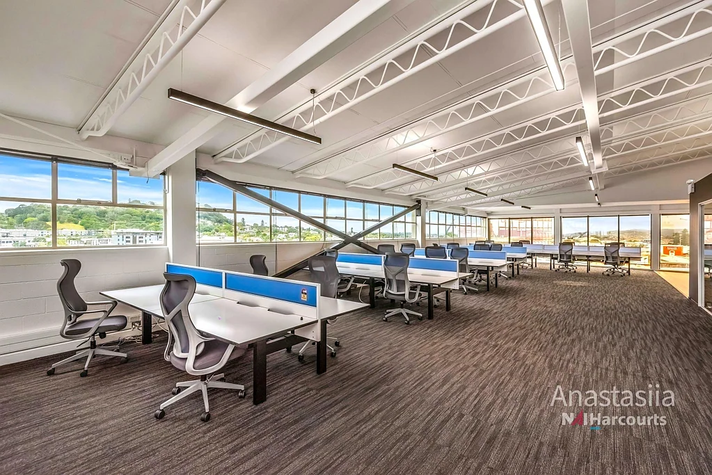 Eden Terrace High-Stud Office. New Fitout. New North Road