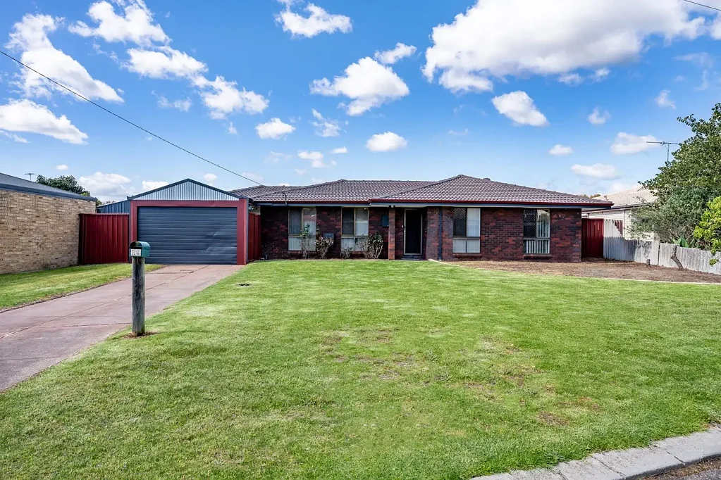 19 KIRKHAM STREET, Pinjarra, WA 6208
