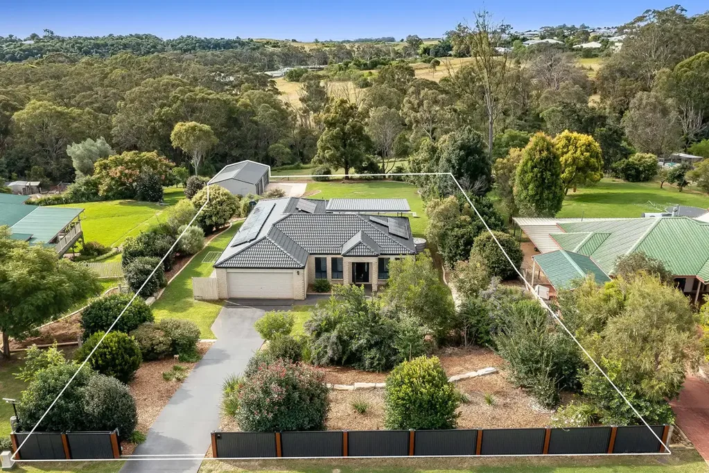 12 Delvue Crescent, Highfields, QLD 4352