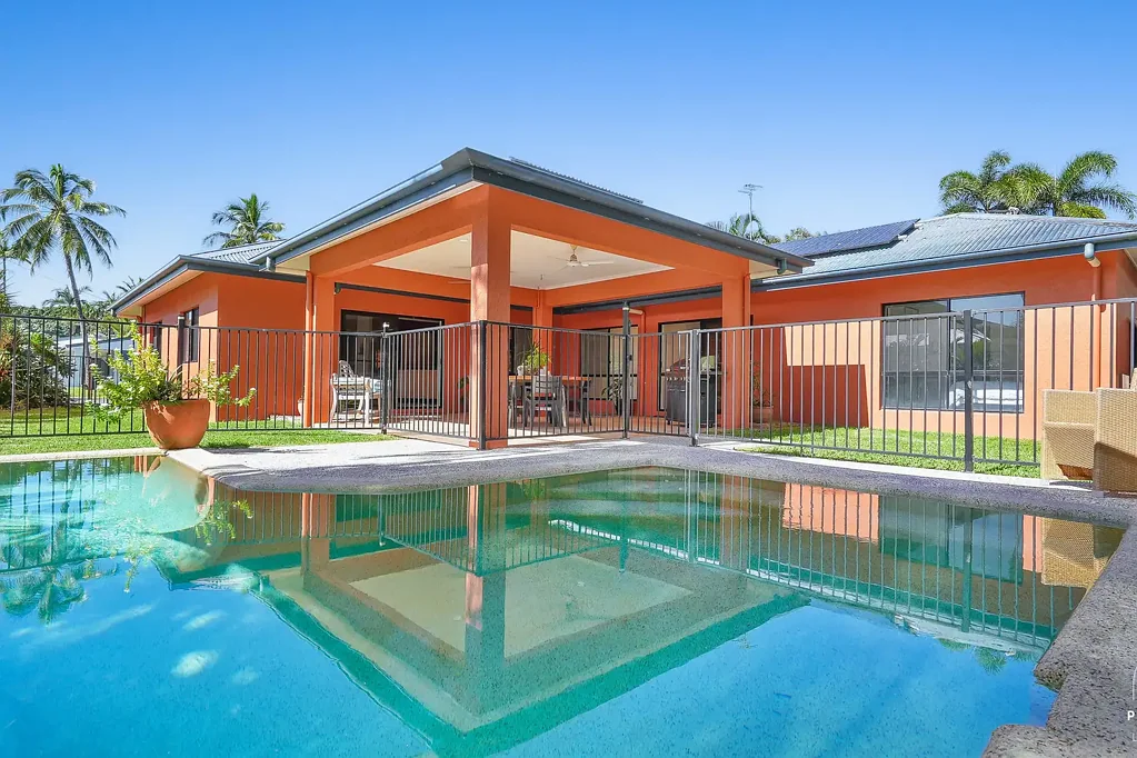 Trinity Beach 4部屋 No.38 LAE STREET | Trinity Beach