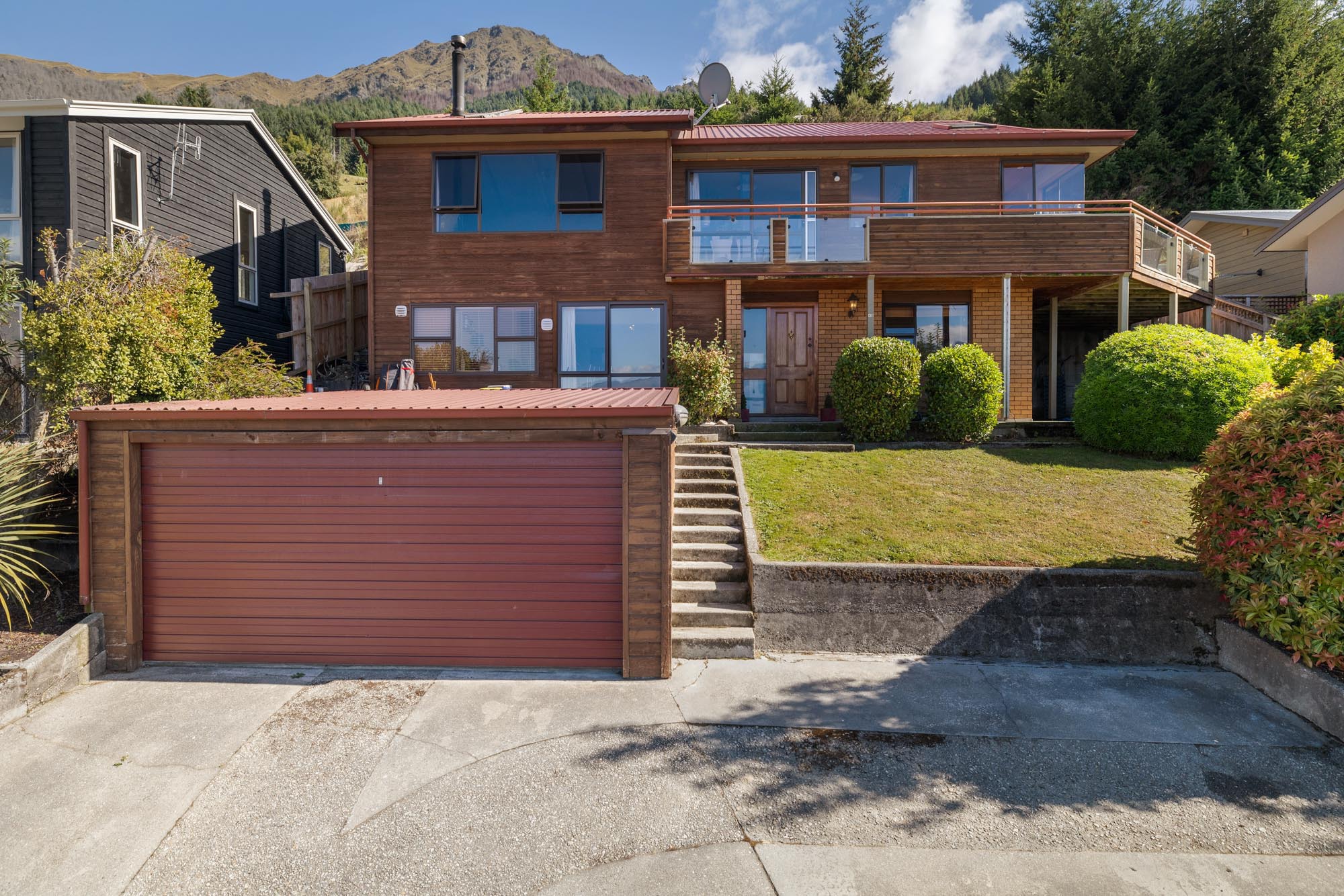 48 Wynyard Crescent, Fernhill/Sunshine Bay, Queenstown Lakes, 4 phòng ngủ, 0 phòng tắm, Home & Income