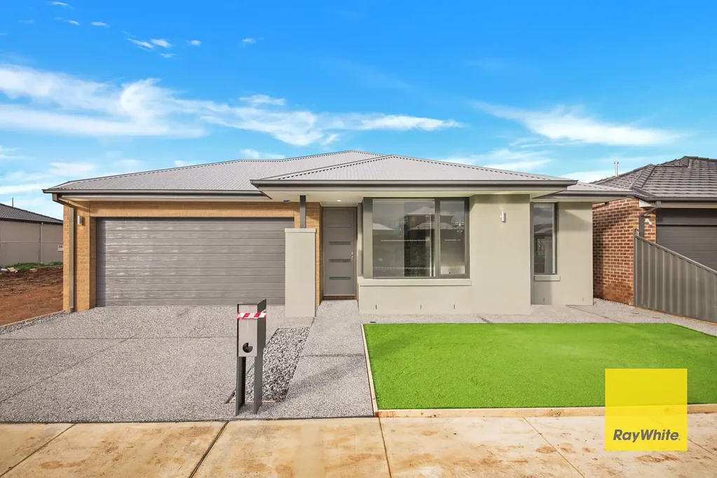 Stylish & Spacious Family Living Awaits!