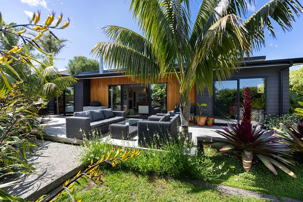 Glen Avon 3房  Botanical oasis. Convenient location.