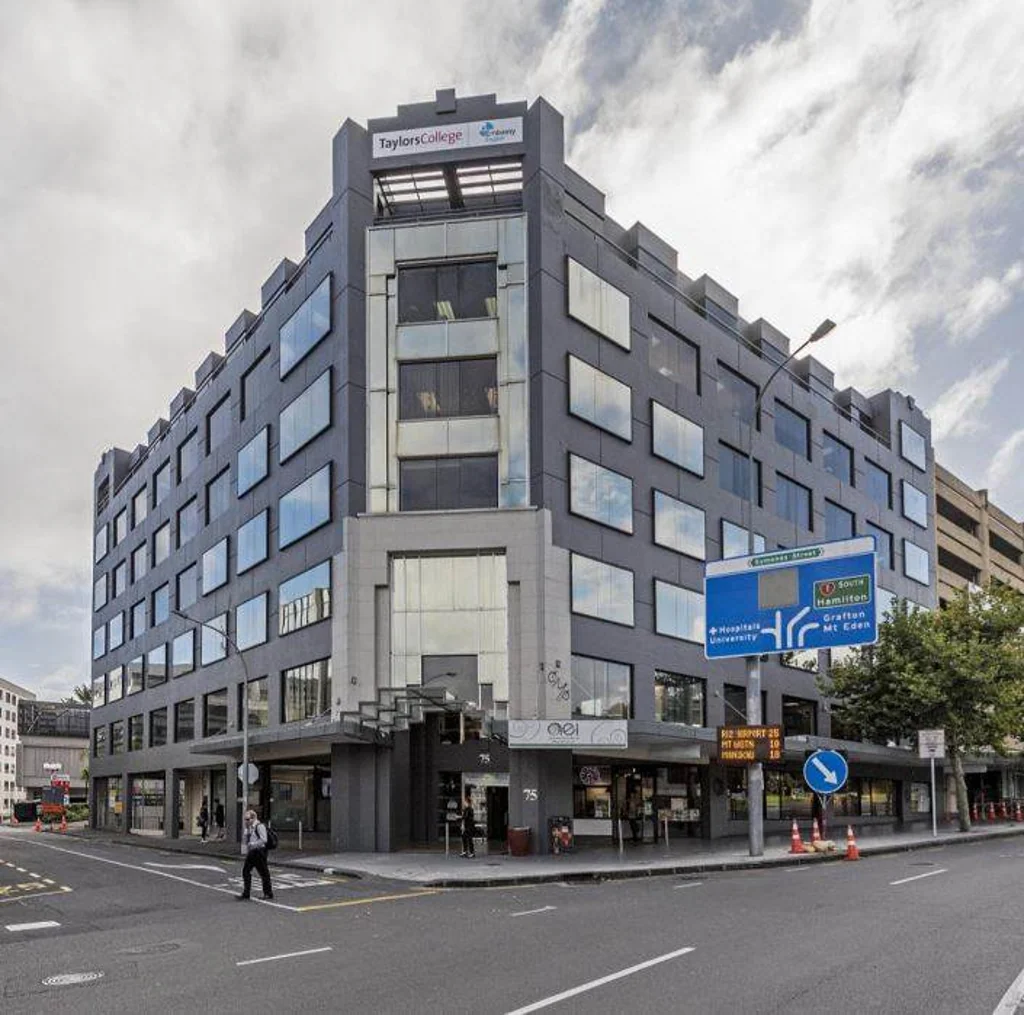 Auckland Central PROMINENT CORNER SITE ON KARANGAHAPE ROAD