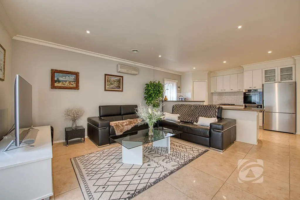 3 Edgbaston Circuit, Berwick, VIC 3806