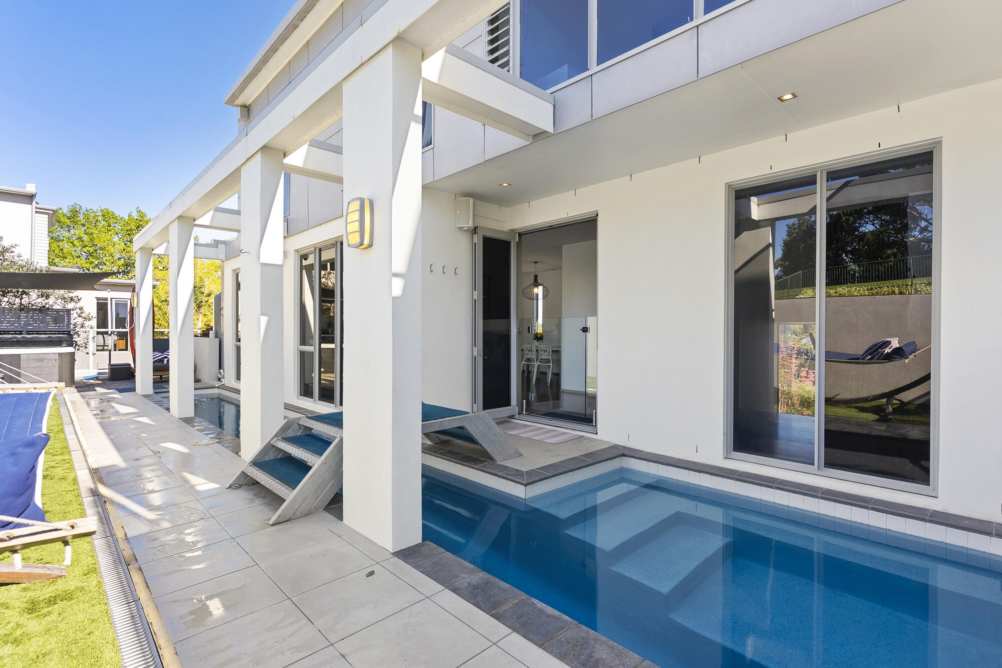 123 Beach Road, Castor Bay, photo 11
