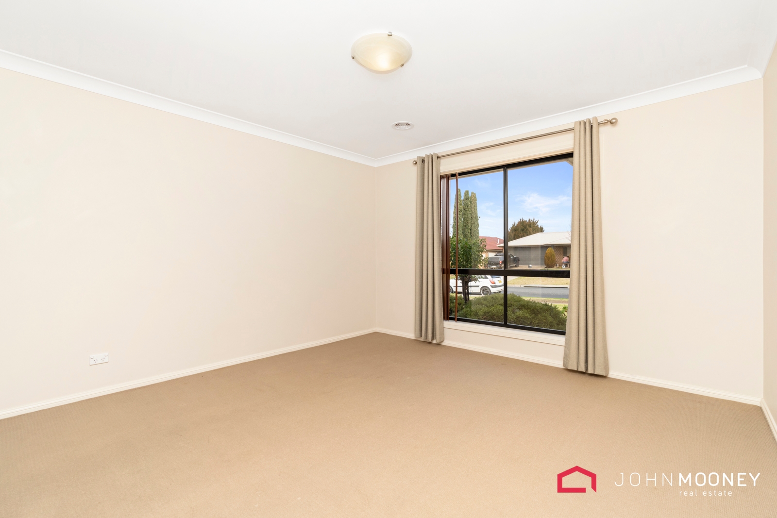 30 BARRIMA DR, GLENFIELD PARK NSW 2650, 0部屋, 0バスルーム, House