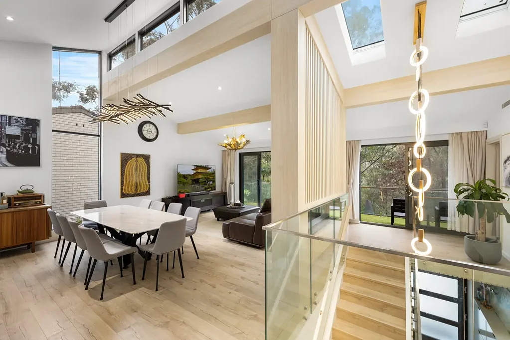 Chatswood 5Zimmer Lavish Designer Home, Masterpiece In Family Living
