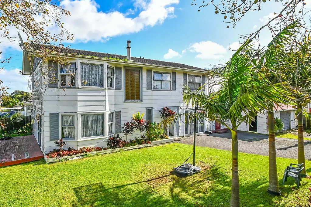 62 Sikkim Crescent, Clover Park, Manukau City, Auckland