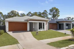 32 Summerstone Boulevard, Morayfield