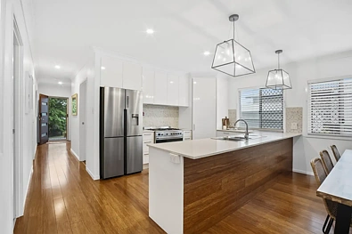 27 Queen Street, Blackstone, QLD 4304, 6 Bedrooms, 3 Bathrooms, House