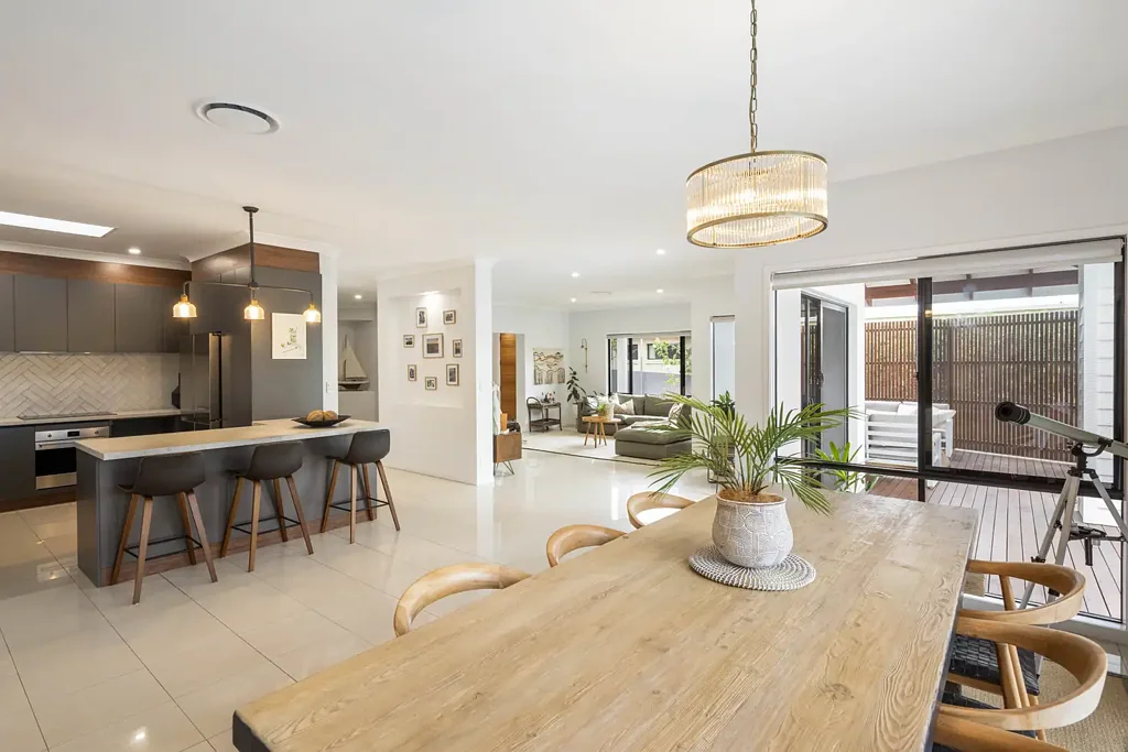 38 Sky Royal Terrace, Burleigh Heads, QLD 4220