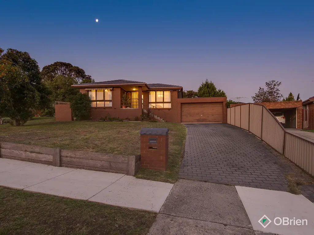 Beautifully Renovated Family Home in a Quiet Court