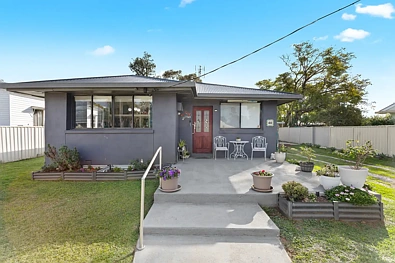 Oakey 2ਬੈੱਡਰੂਮ Move Straight In – Extensively Updated & Priced to Sell!