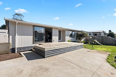 Tuakau 4房  Freehold Title - Own Driveway!