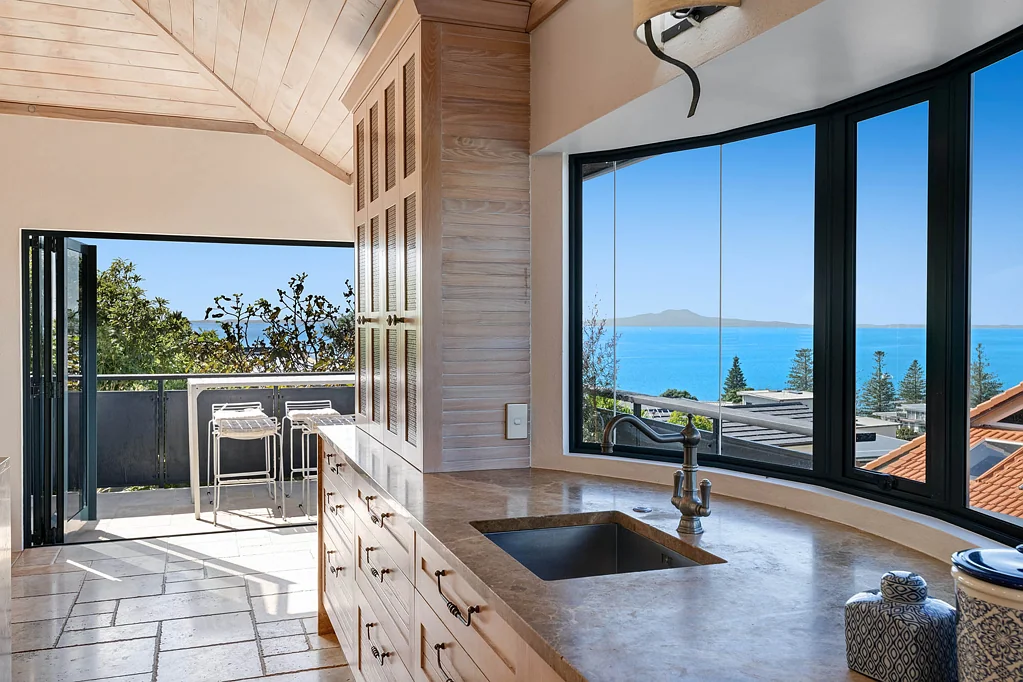 13a Orchard Road, Browns Bay, North Shore City, Auckland