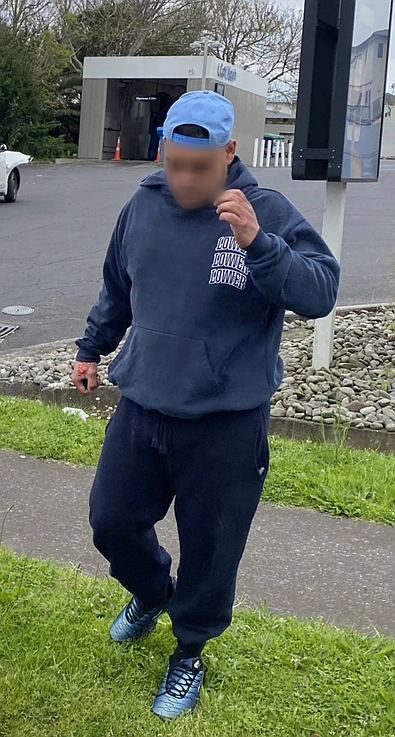 吓尿！奥克兰市民当街被拦路抢劫，遭殴打住院，心理阴影大到不敢出门