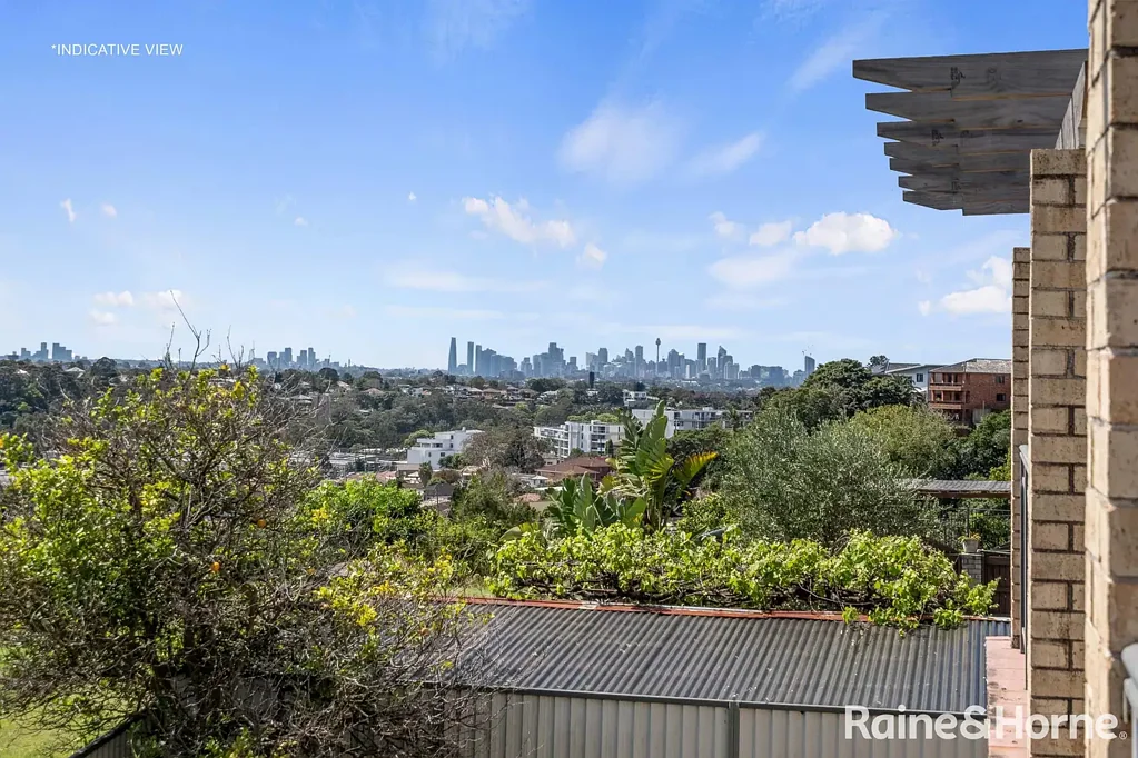 Bardwell Valley 3房 宽敞双砖联排别墅，坐拥开阔区域及城市景观 Spacious Double Brick Townhouse with Sweeping District and City Views