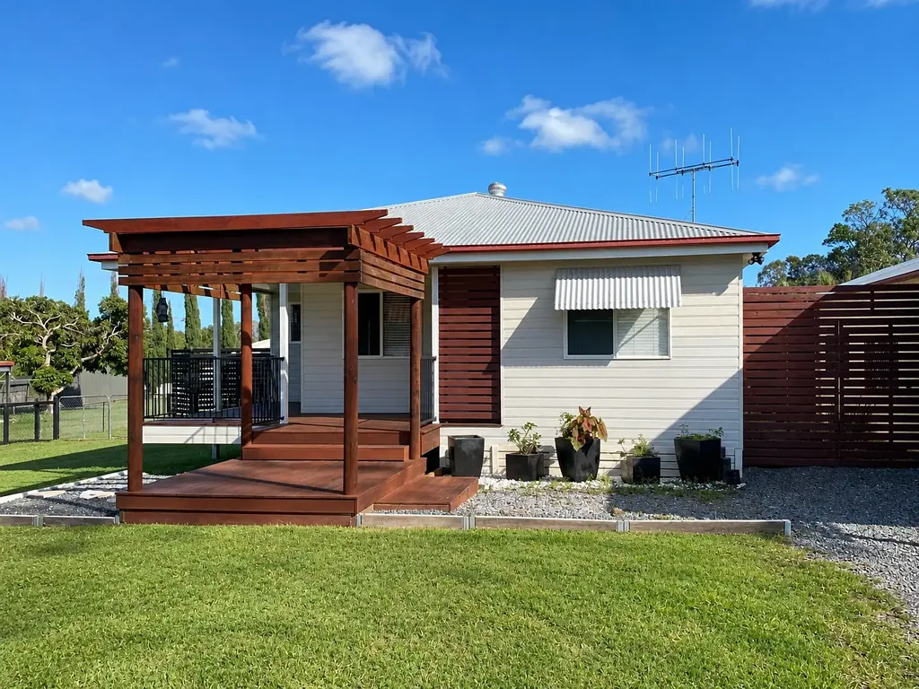 Beautiful Home in an Idyllic Setting