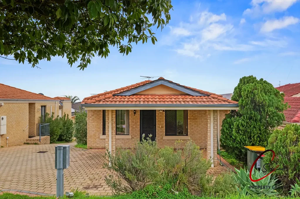 181D Hillsborough Drive, Nollamara, WA 6061