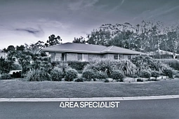 1/6 Morecroft Way, Langwarrin