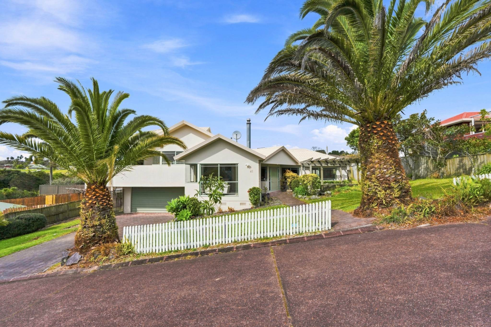 41 Unsworth Drive, Unsworth Heights, photo 8