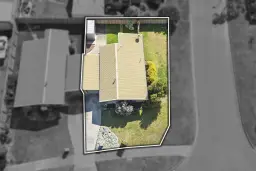 2/1 Baystone Court, Traralgon