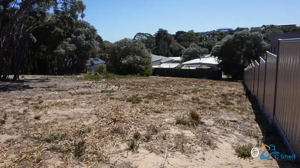 245 National Park Road, Loch Sport, VIC 3851