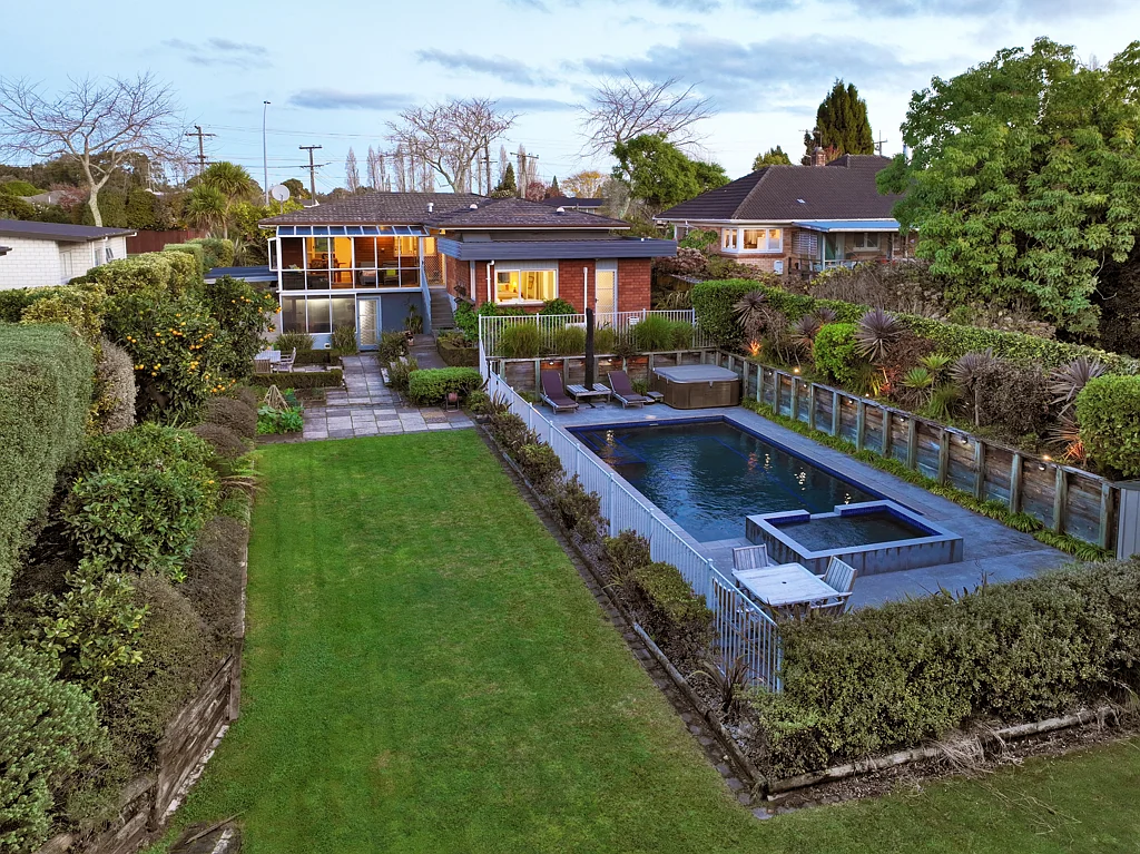 Chartwell 4 Bedroom Spacious Home with Timeless Appeal