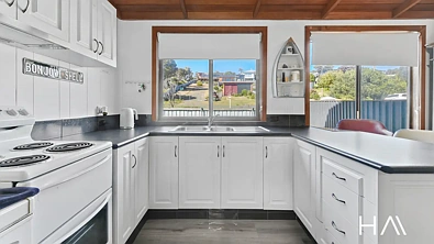 ਰਸੋਈ - 46 Hurst Street, Lulworth, TAS 7252
