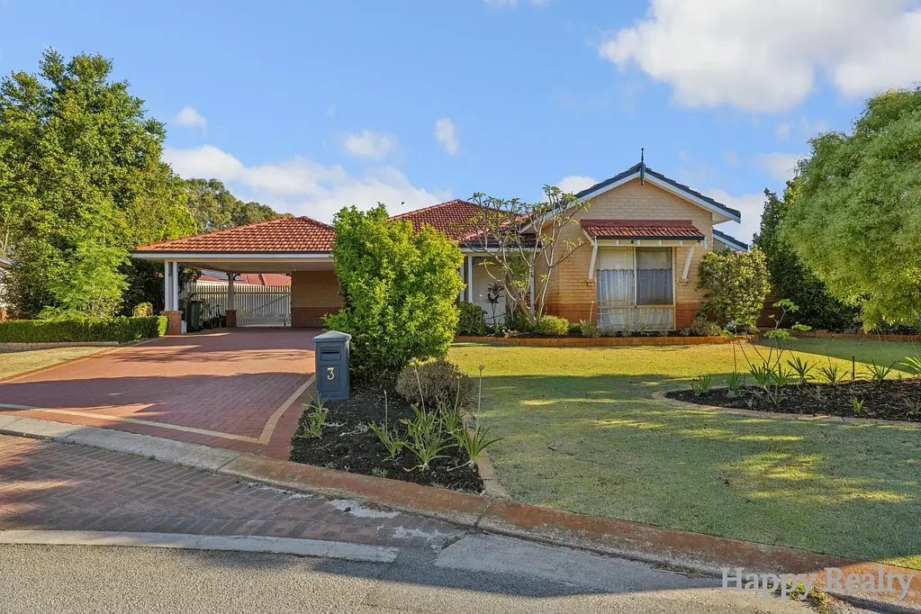 Canning Vale 4房  Spacious 5-Bedroom Family Home in Quiet Cul-De-Sac - First Time on the Market!