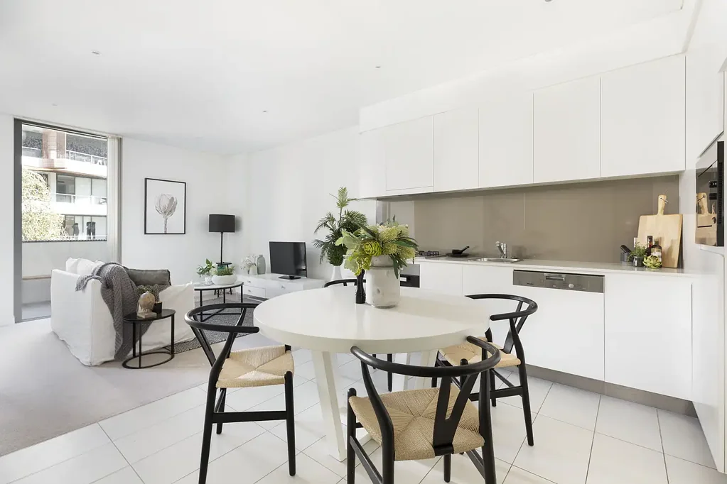 1 bedroom + study / contemporary style