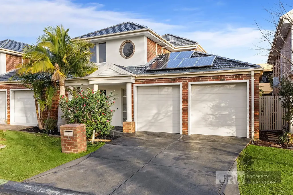 28 Jade Circuit, Burwood East, VIC 3151