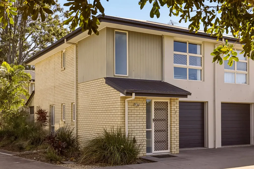 Burpengary 3غرفة نوم Modern Luxury Townhouse with Premium Inclusions in the Heart of Burpengary