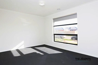 17 Tindale Boulevard, Werribee, VIC 3030, 4 Bedrooms, 2 Bathrooms, House