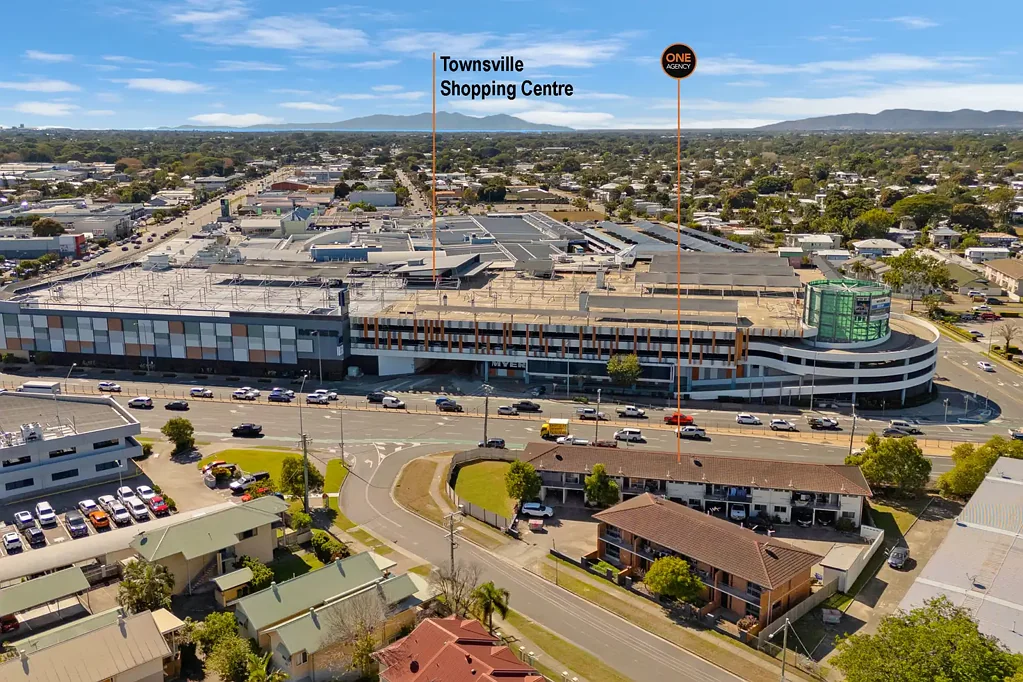 8/153 Nathan Street, Cranbrook, QLD 4814