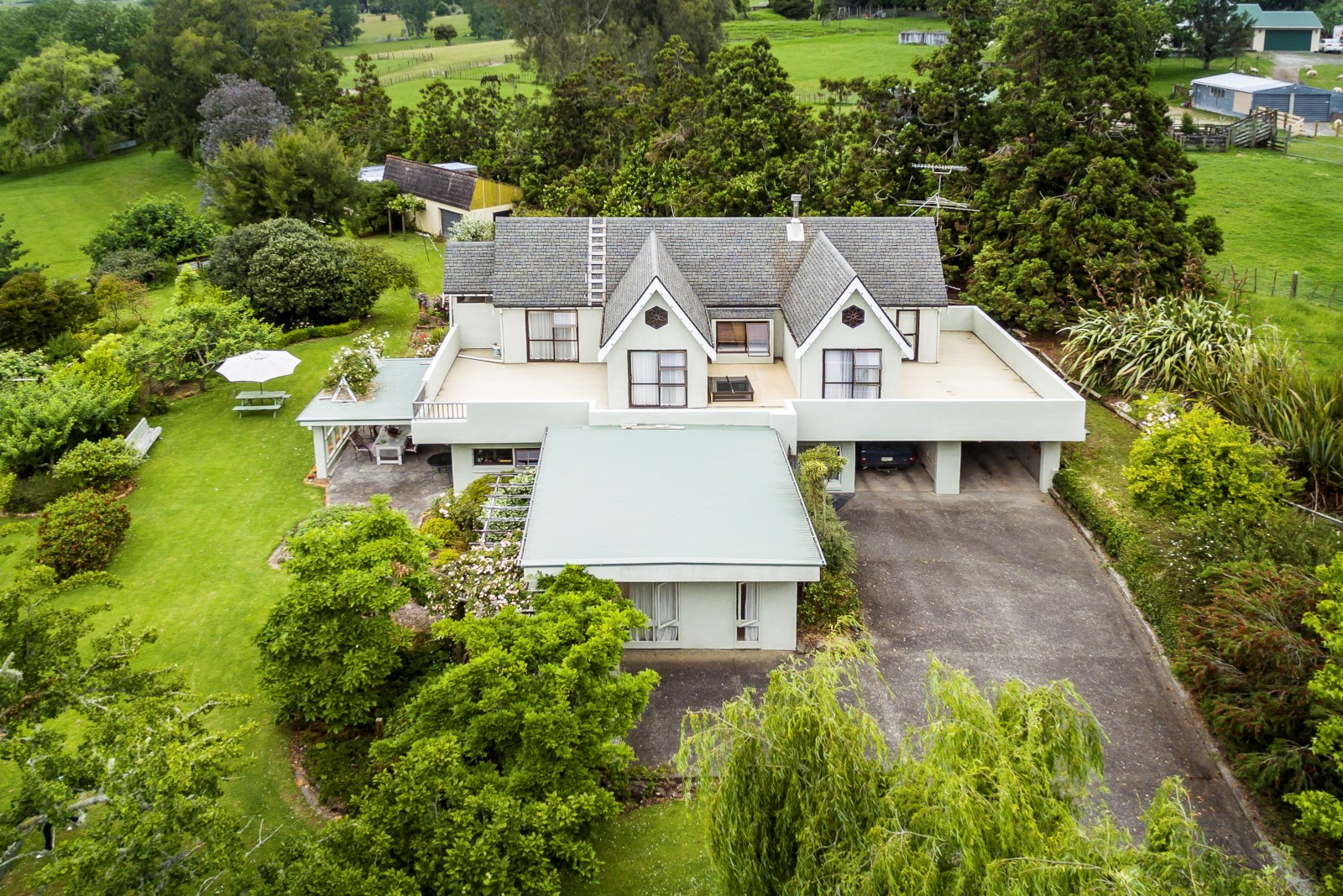 1596 Dairy Flat Highway, Dairy Flat, Auckland - Rodney, 5 ਕਮਰੇ, 2 ਬਾਥਰੂਮ