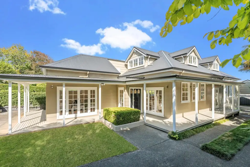 Epsom 4कमरा Beautifully Renovated by Cornwall Park - GZ
