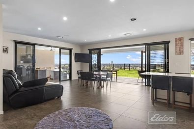 87 Cormac Road, Kia Ora, QLD 4570, 4房, 2浴, House