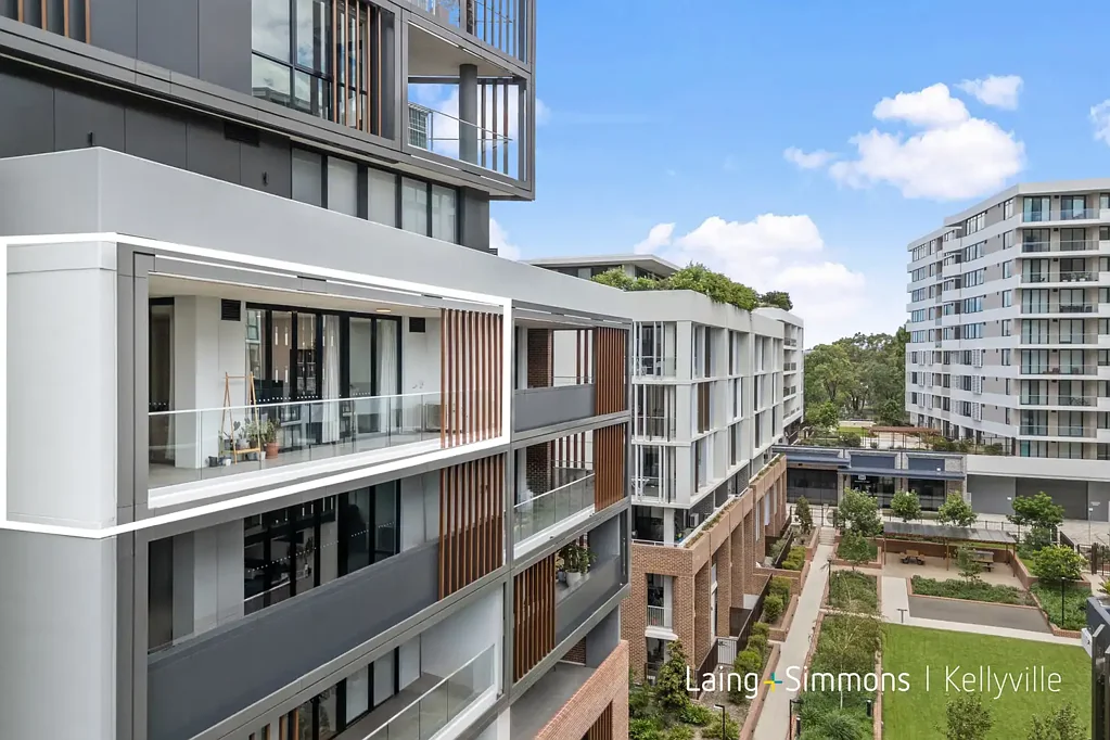 Rouse Hill 2 Slaapkamer Only 3 years old. 5min walk to Rouse Hill Town Centre & Metro. Level 5 with amazing views and complex facilities.