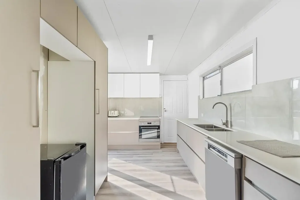 Freshly Renovated & Perfectly Positioned! Huge 4 Bed 3 Bath 2 Kit
