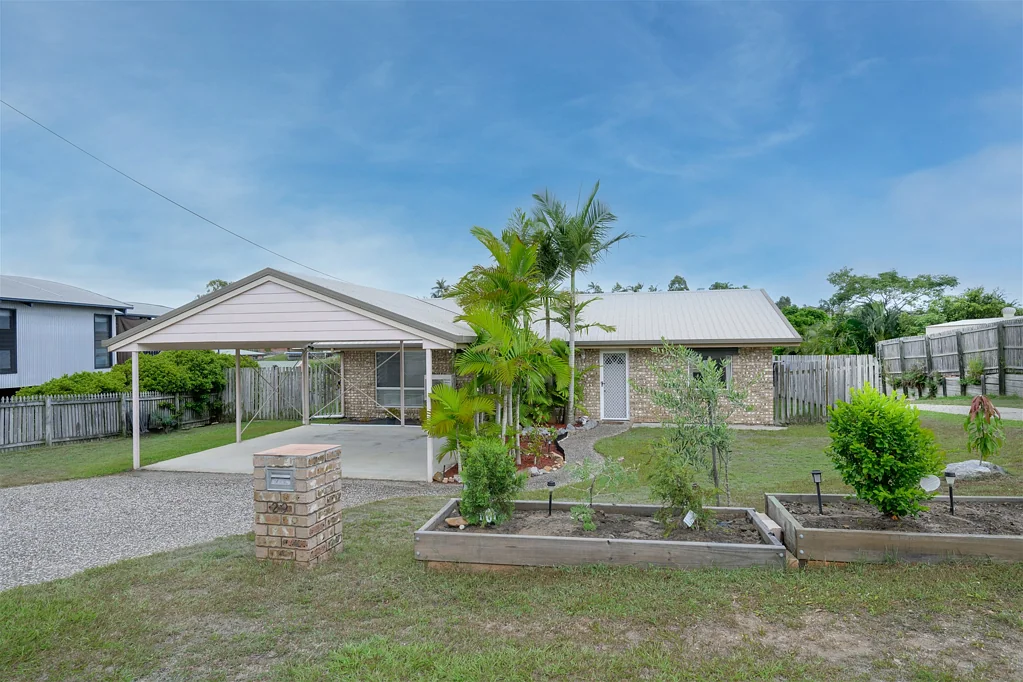 29 Waratah Crescent, Tannum Sands, QLD 4680